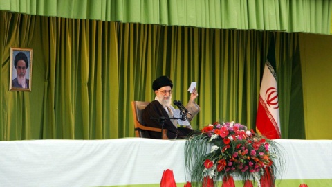 دیدار زائران و مجاوران حرم رضوی با رهبر انقلاب