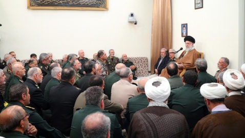 دیدار جمعی از فرماندهان نیروهای مسلح با فرمانده معظم کل قوا